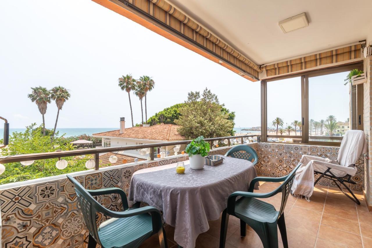 Isola Beachside Apartment Валенсія Екстер'єр фото